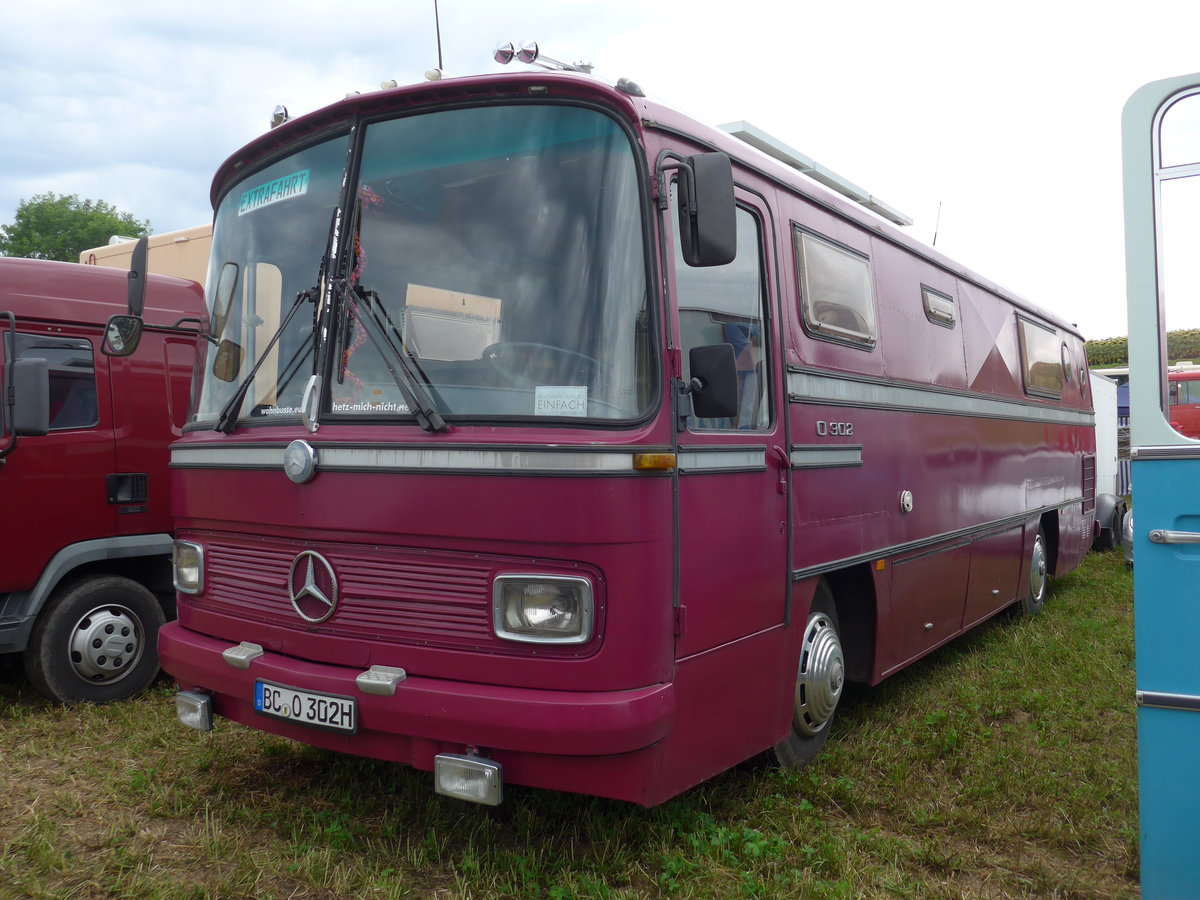 (174'045) - ??? - BC-O 302H - Mercedes am 20. August 2016 in B�singen, Bahnhof