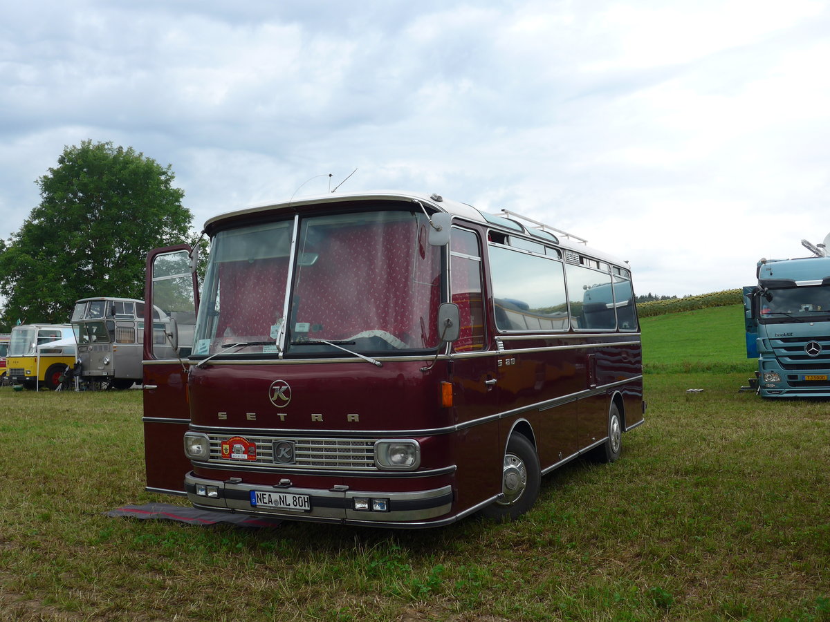 (174'051) - Abele, Bad Windsheim - NEA-NL 80H - Setra am 20. August 2016 in B�singen, Bahnhof