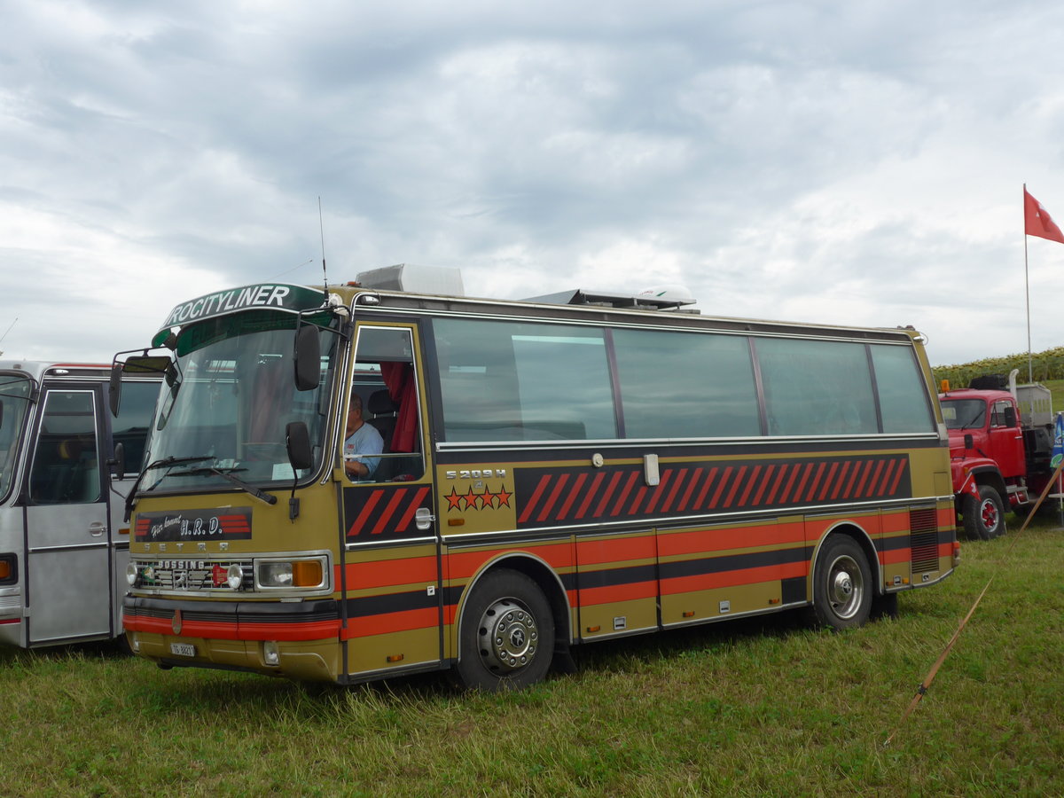 (174'056) - Aus der Schweiz: Dasen, Bischofszell - TG 8821 - Setra (ex Reichlin, Goldau) am 20. August 2016 in B�singen, Bahnhof