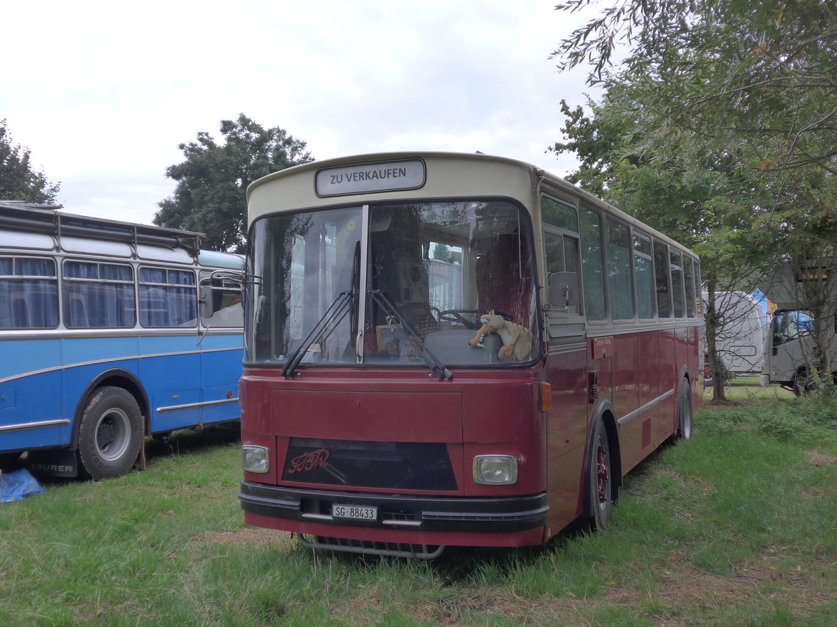(174'084) - Aus der Schweiz: Liebi, Montlingen - SG 88'433 - Saurer/T�scher (ex Wespe, Altst�tten; ex P 24'804) am 20. August 2016 in B�singen, Bahnhof