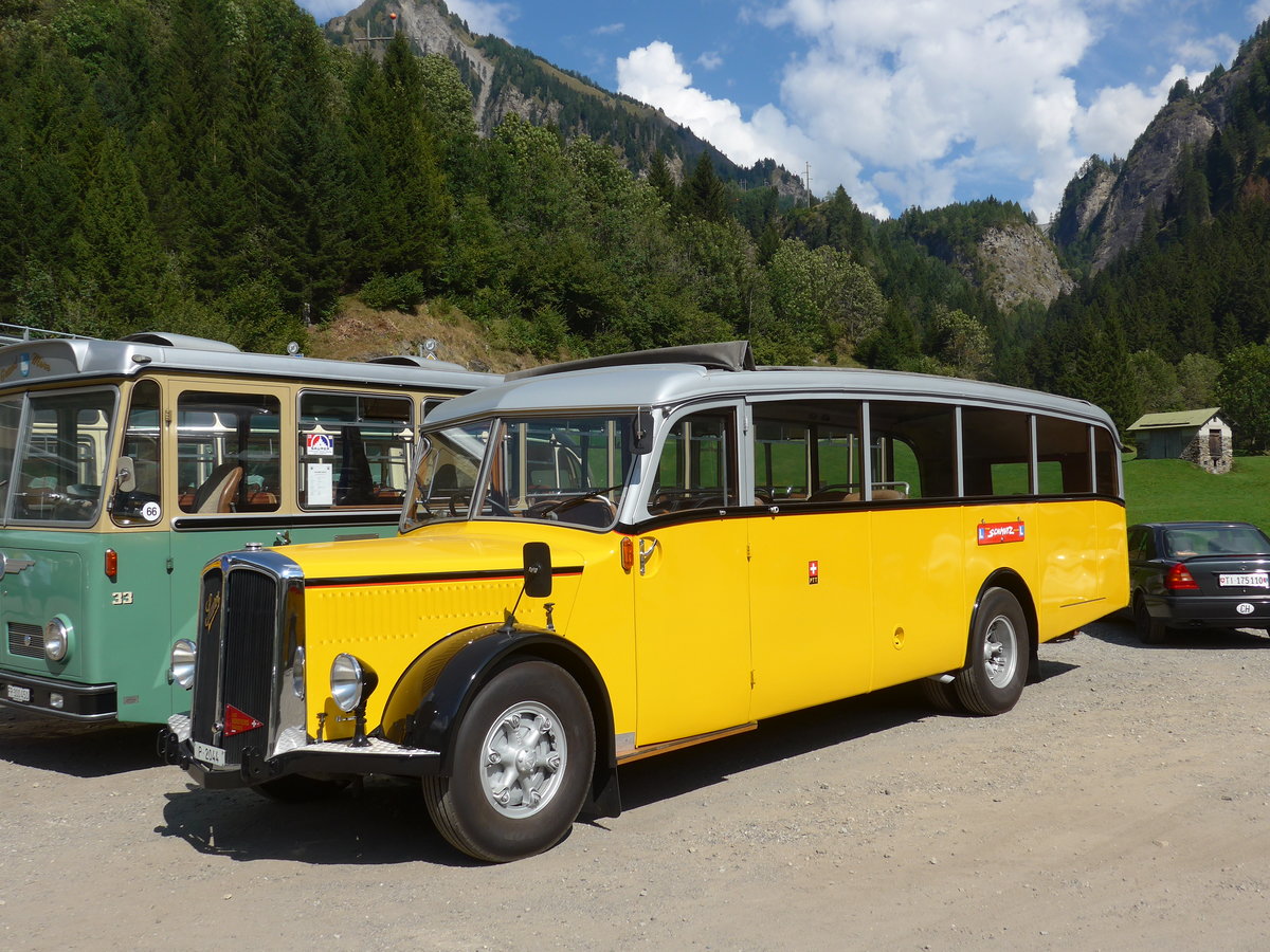 (174'750) - Schmutz, Vaulruz -  P 2044  - Saurer/Saurer (ex Nestl�; ex P 23'019; ex P 2044) am 10. September 2016 in Campo, Saurertreffen