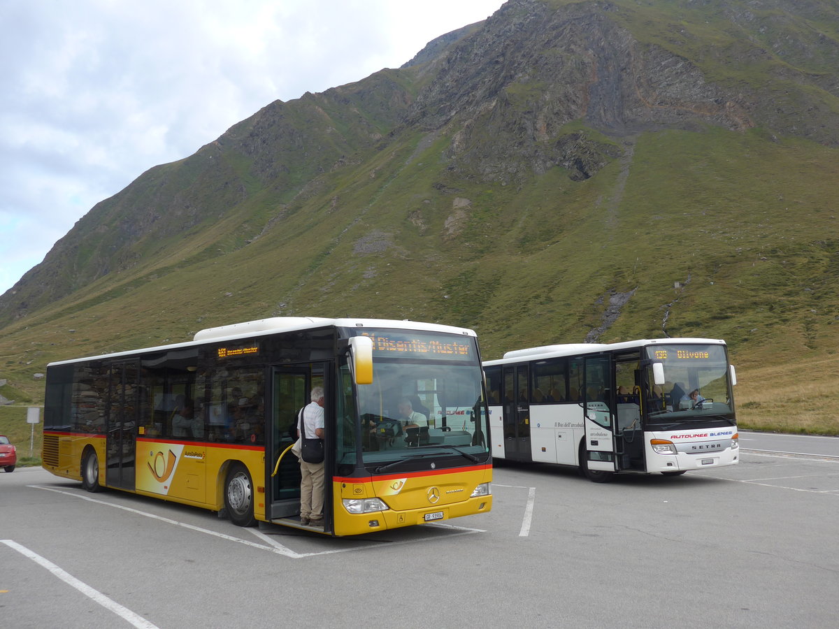 (174'844) - Bundi, Disentis - GR 93'904 - Mercedes (ex GR 95'248) am 10. September 2016 in Lukmanier, Passh�he