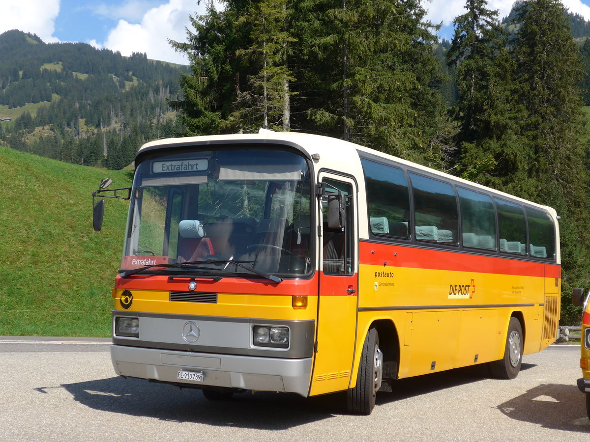 (174'888) - Buzzi, Bern - BE 910'789 - Mercedes (ex Mattli, Wassen) am 11. September 2016 in S�renberg, Rothornbahn