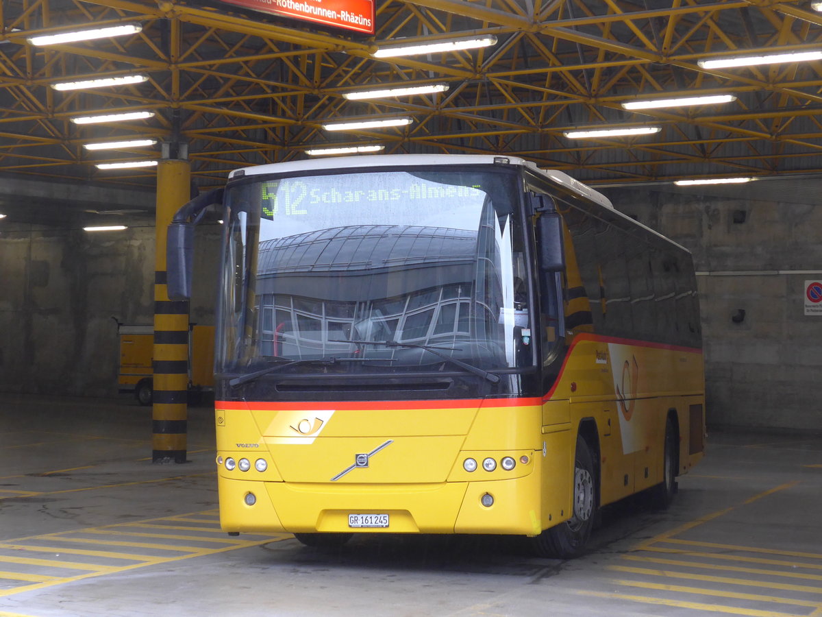 (174'943) - PostAuto Graub�nden - GR 161'245 - Volvo am 18. September 2016 in Thusis, Postautostation