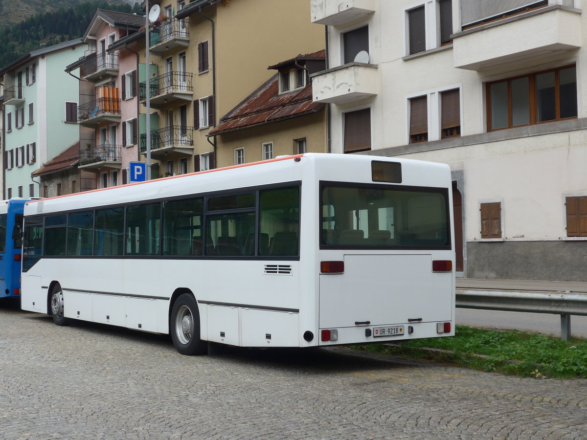 (174'973) - Meyer, G�schenen - UR 9218 - Mercedes (ex BSU Solothurn Nr. 65; ex BSU Solothurn Nr. 59) am 18. September 2016 beim Bahnhof Airolo
