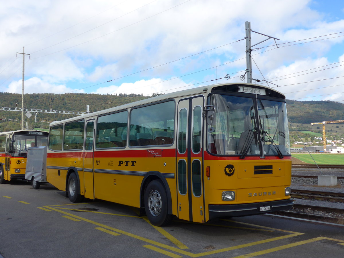 (175'379) - Schmid, Th�rishaus - BE 26'206 - Saurer/T�scher (ex P 24'244) am 2. Oktober 2016 beim Bahnhof Glovelier