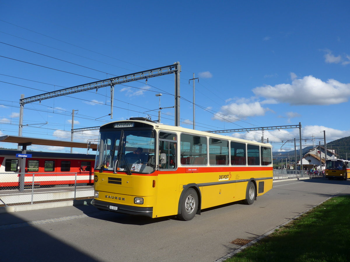(175'401) - Schmid, Glarus - GL 4012 - Saurer/T�scher (ex Mosimann, Aesch; ex Erne, Full; ex P 24'257) am 2. Oktober 2016 beim Bahnhof Glovelier
