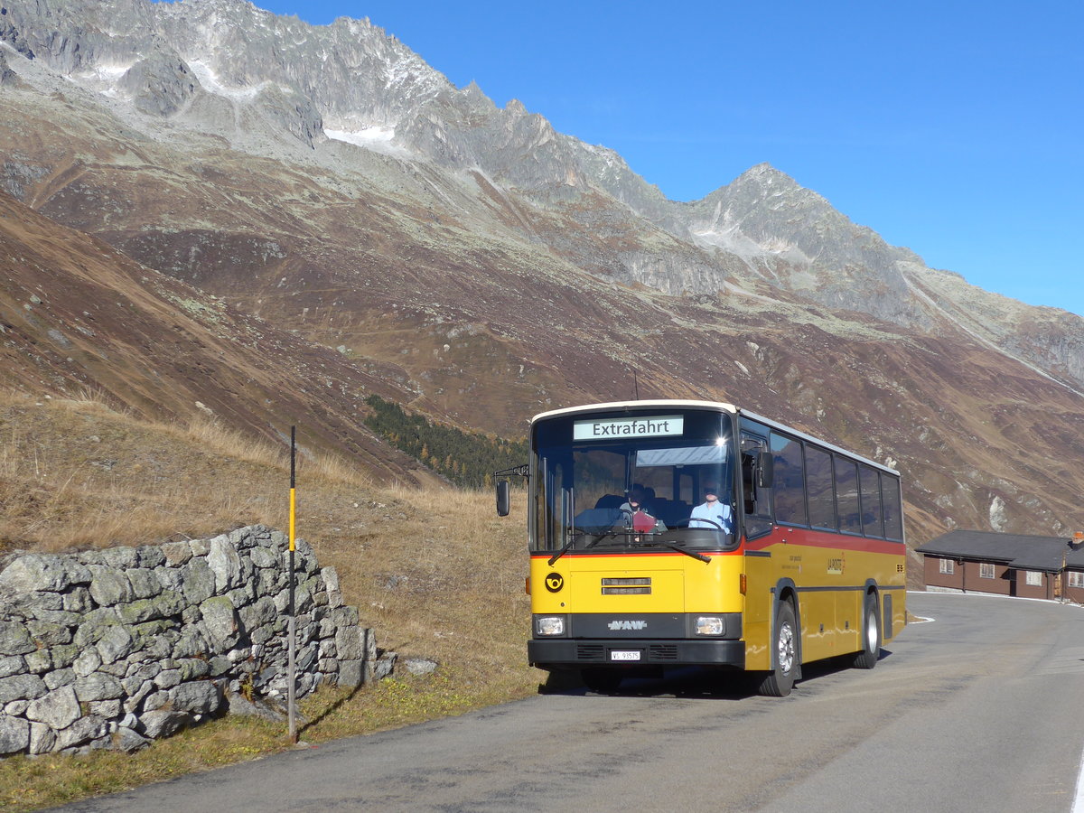(176'418) - Oser, B�rchen - VS 93'575 - NAW/Lauber (ex Rey, Ayent) am 30. Oktober 2016 am Furkapass (Urnerseite)