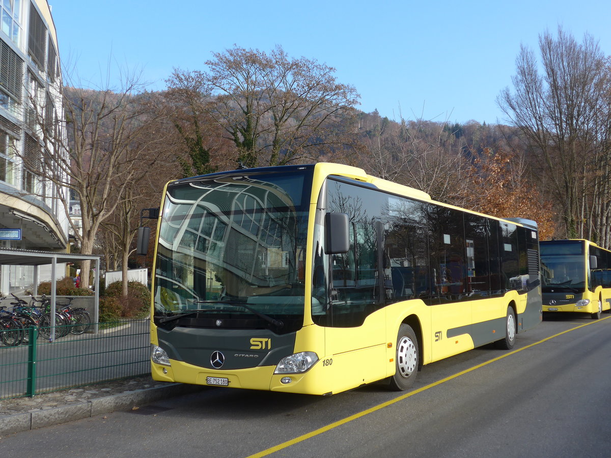 (176'822) - STI Thun - Nr. 180/BE 752'180 - Mercedes am 29. November 2016 bei der Schiffl�ndte Thun