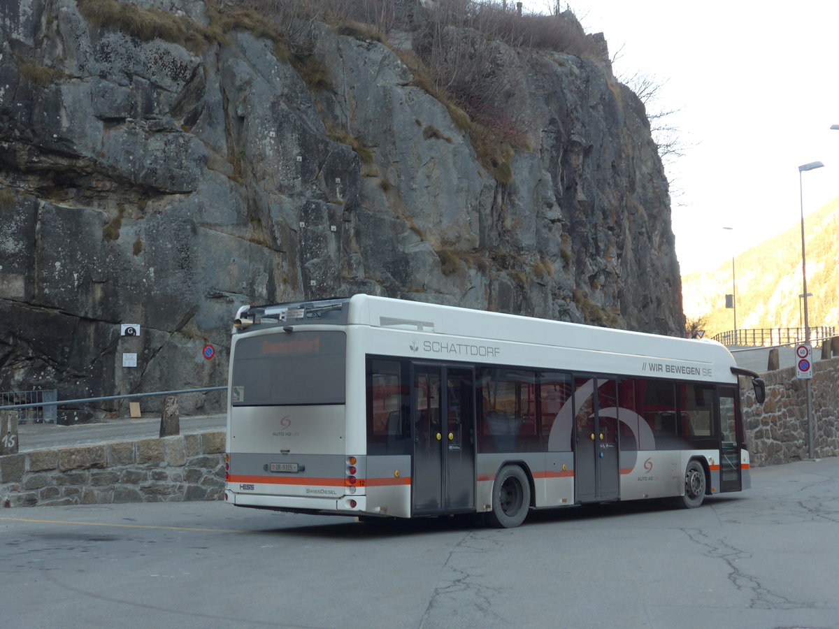 (177'121) - AAGU Altdorf - Nr. 12/UR 9315 - Hess am 10. Dezember 2016 beim Bahnhof G�schenen