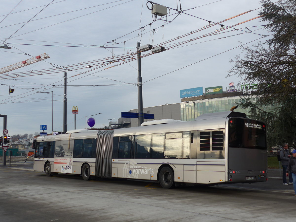 (177'176) - AAGR Rothenburg - Nr. 8/LU 15'047 - Solaris am 11. Dezember 2016 beim Bahnhof Emmenbr�cke S�d