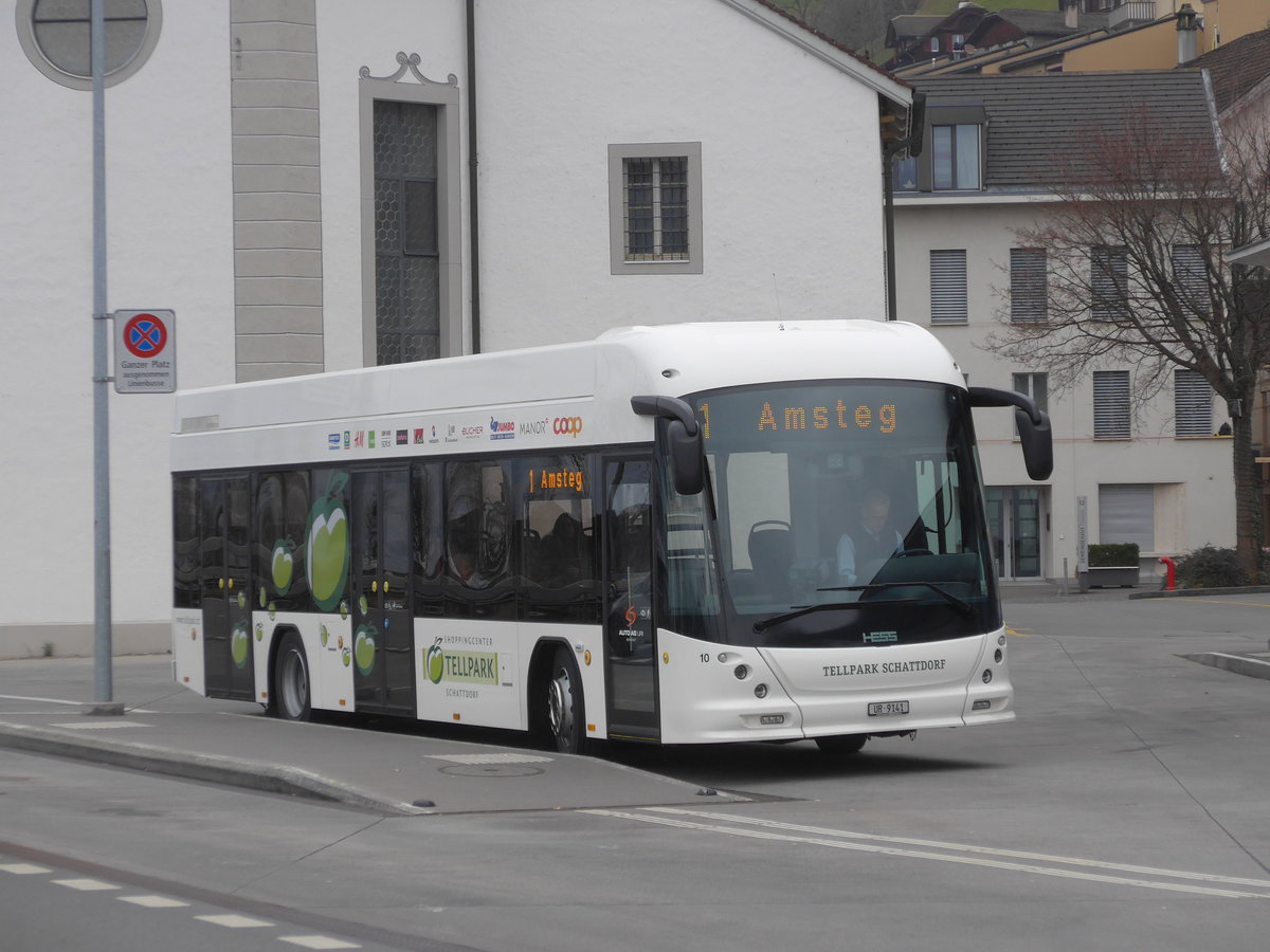 (177'471) - AAGU Altdorf - Nr. 10/UR 9141 - Hess am 30. Dezember 2016 in Fl�elen, Hauptplatz