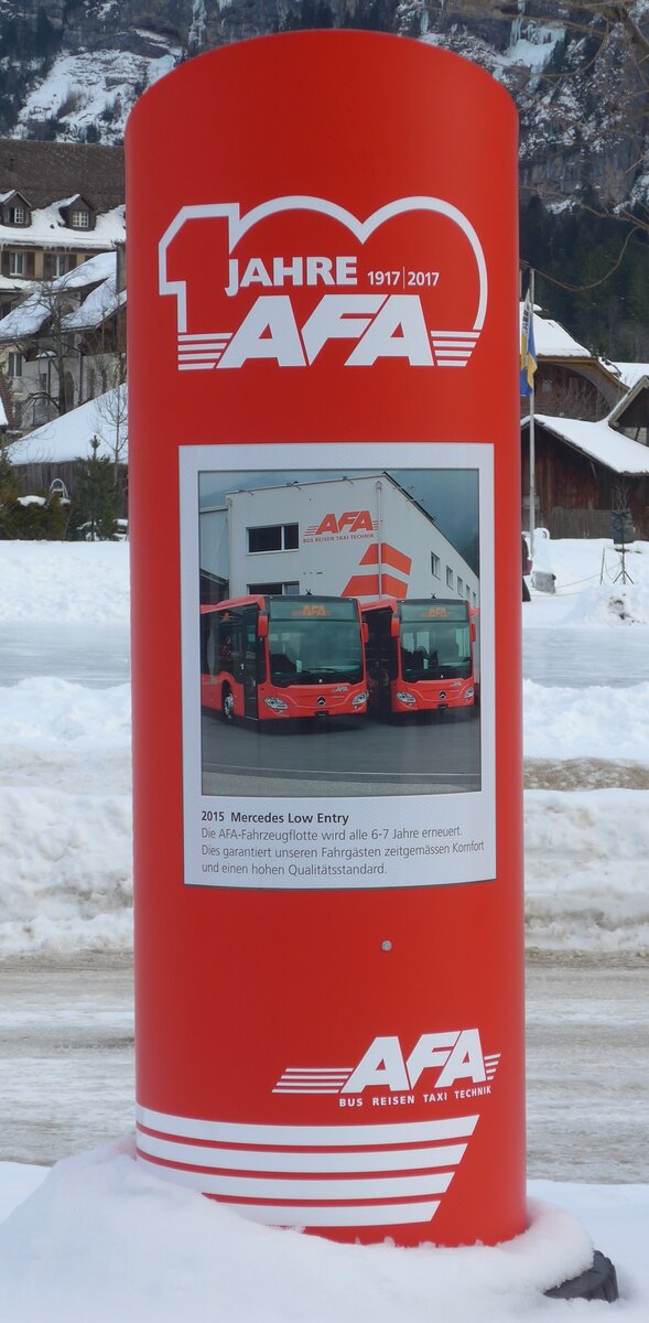 (178'211) - Plakats�ule f�r 100 Jahre 1917 2017 AFA am 28. Jnauar 2017 beim Bahnhof Kandersteg