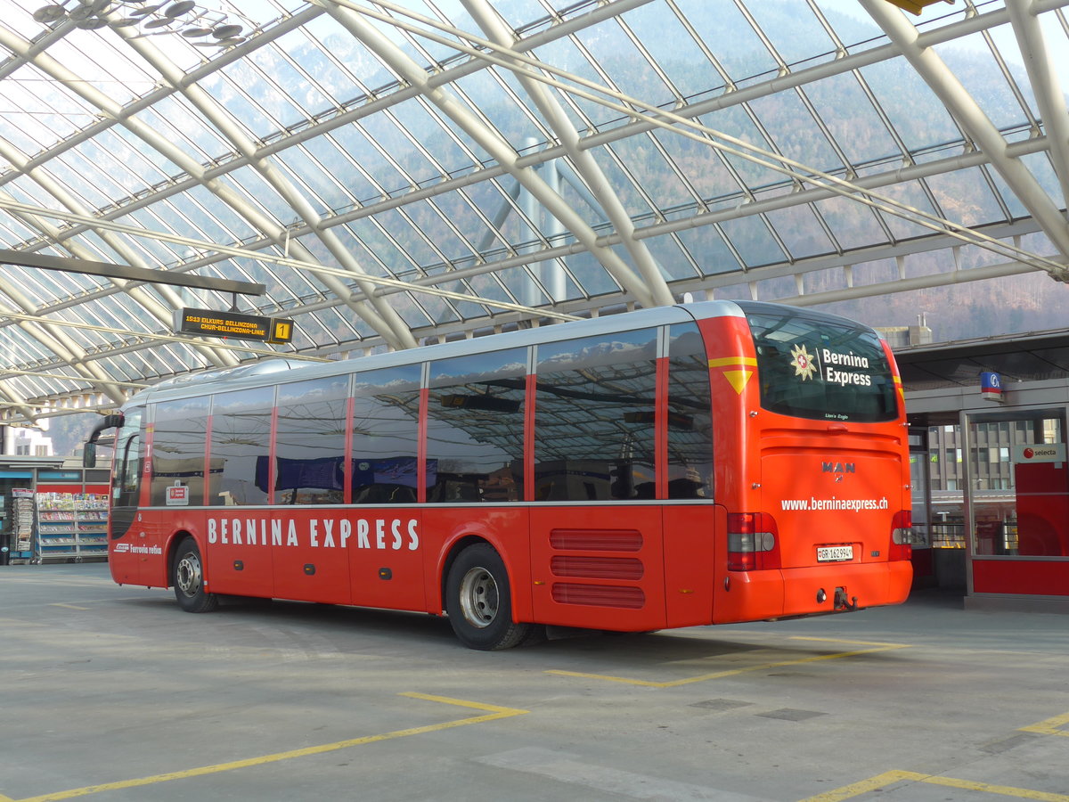 (178'421) - PostAuto Graub�nden - GR 162'994 - MAN (ex GR 162'972) am 9. Februar 2017 in Chur, Postautostation