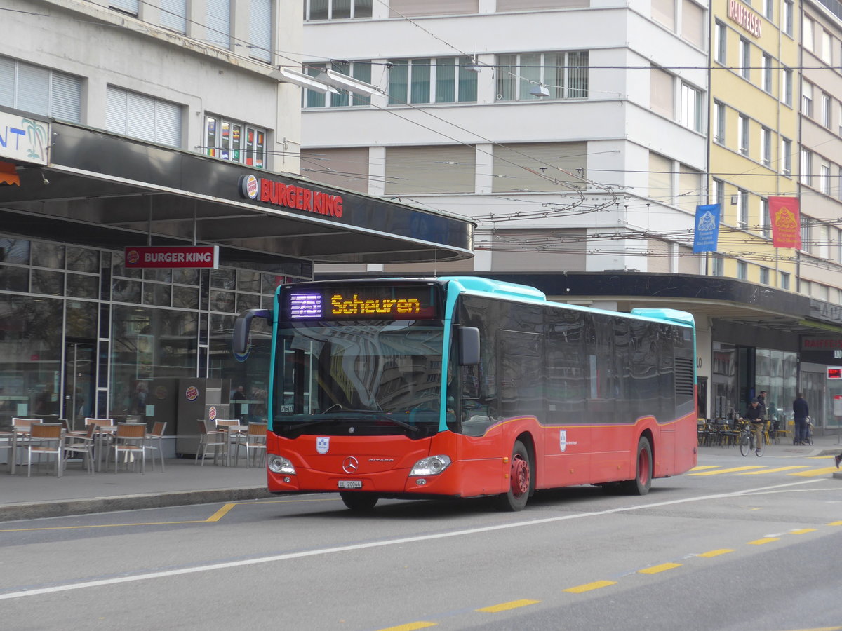 (178'776) - Binggeli, Studen - BE 20'044 - Mercedes am 4. M�rz 2017 beim Bahnhof Biel