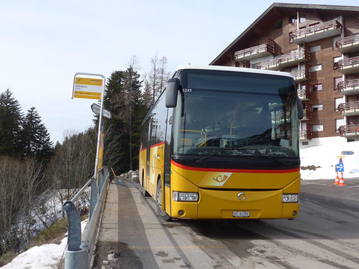 (178'955) - Buchard, Leytron - VS 84'258 - Irisbus am 12. M�rz 2017 in Anz�re, T�l�cabine