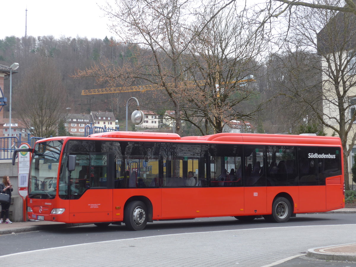 (179'008) - SBG Freiburg - FR-JS 383 - Mercedes am 20. M�rz 2017 beim Bahnhof Waldshut
