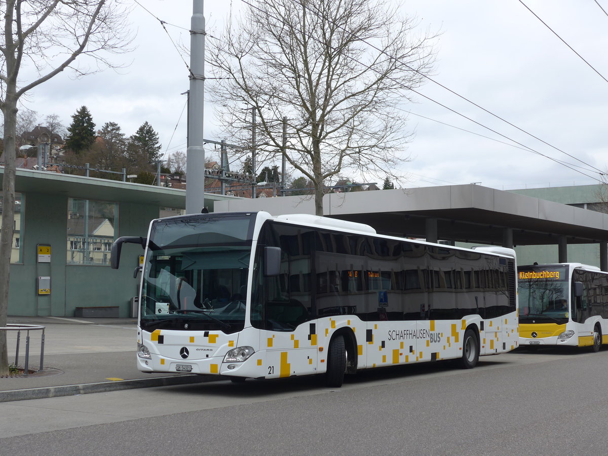(179'023) - SB Schaffhausen - Nr. 21/SH 54'321 - Mercedes am 20. M�rz 2017 beim Bahnhof Schaffhausen