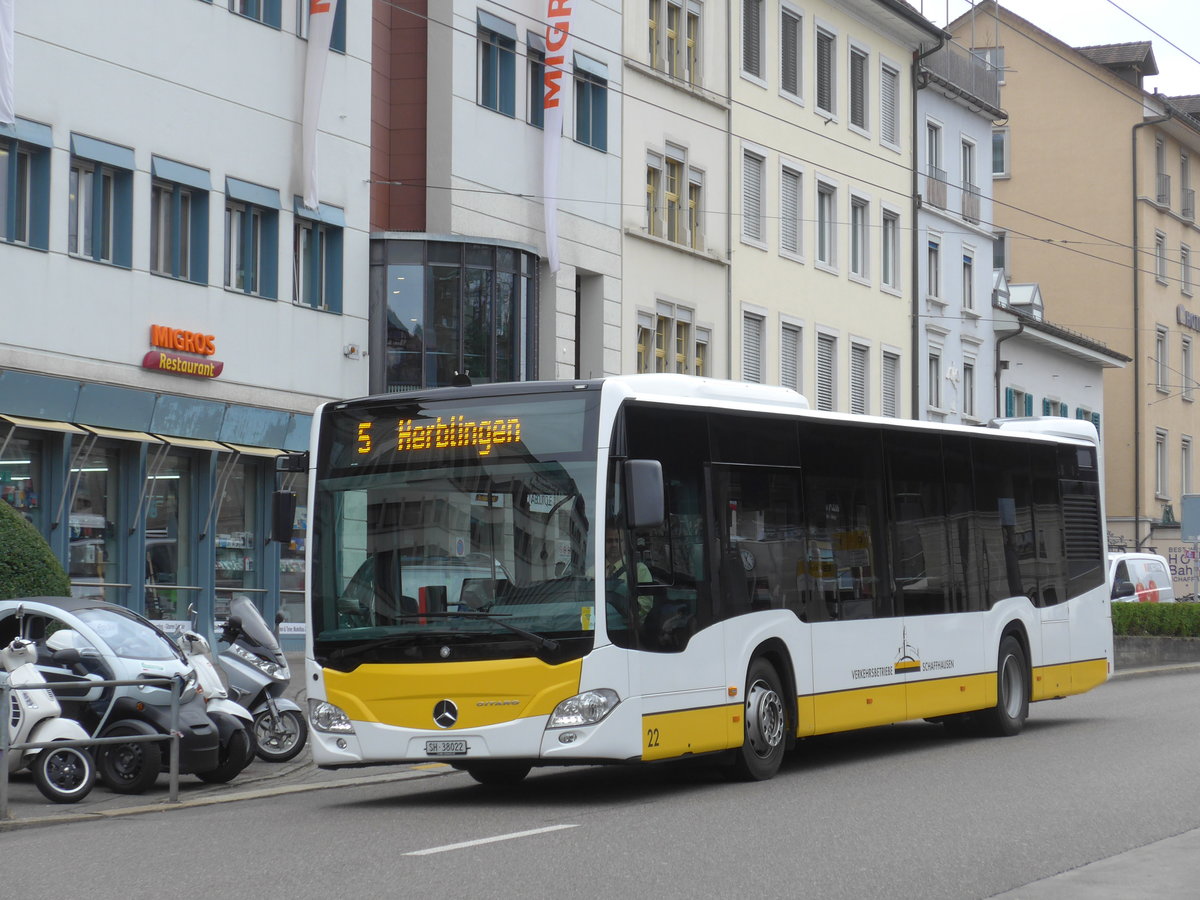 (179'041) - VBSH Schaffhausen - Nr. 22/SH 38'022 - Mercedes am 20. M�rz 2017 beim Bahnhof Schaffhausen
