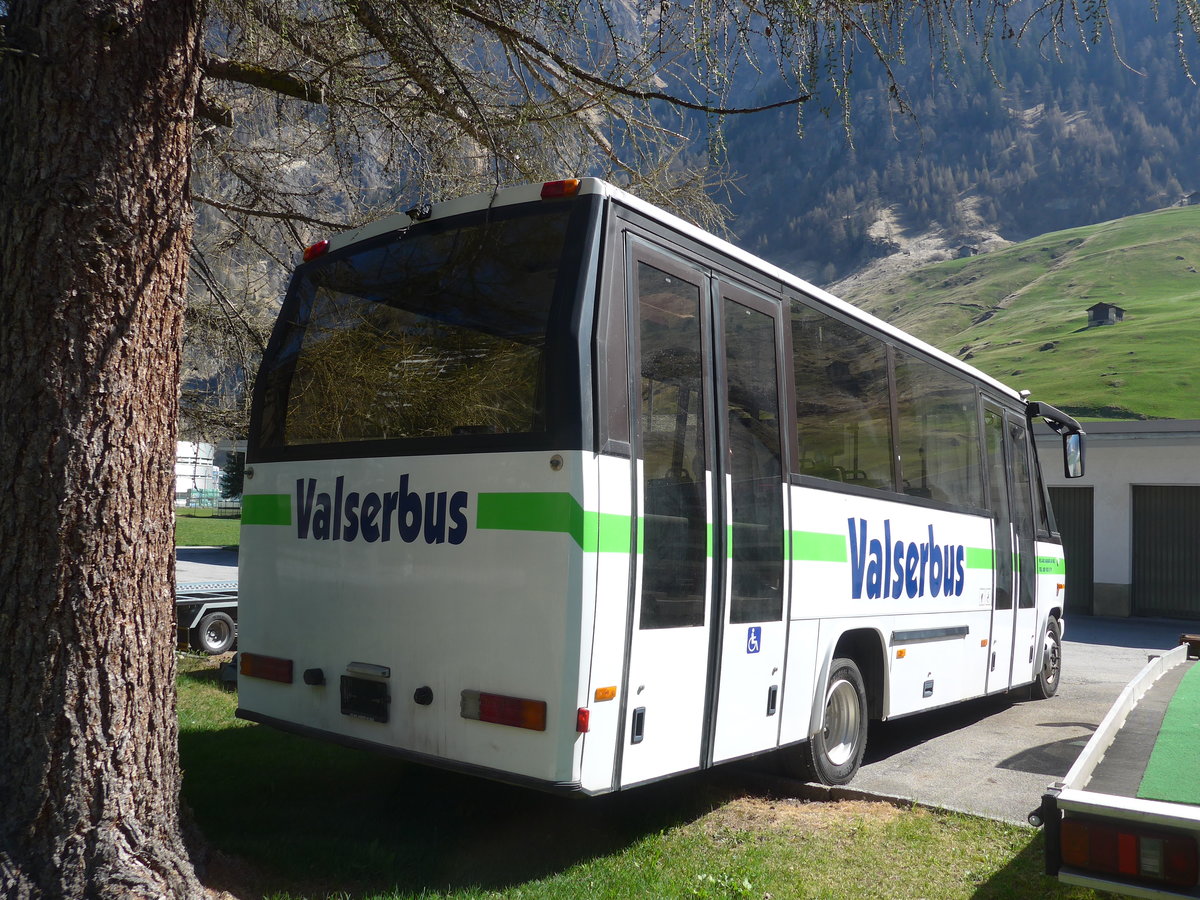 (179'557) - Valserbus, Vals - Mercedes/Auw�rter am 14. April 2017 in Vals, Therme