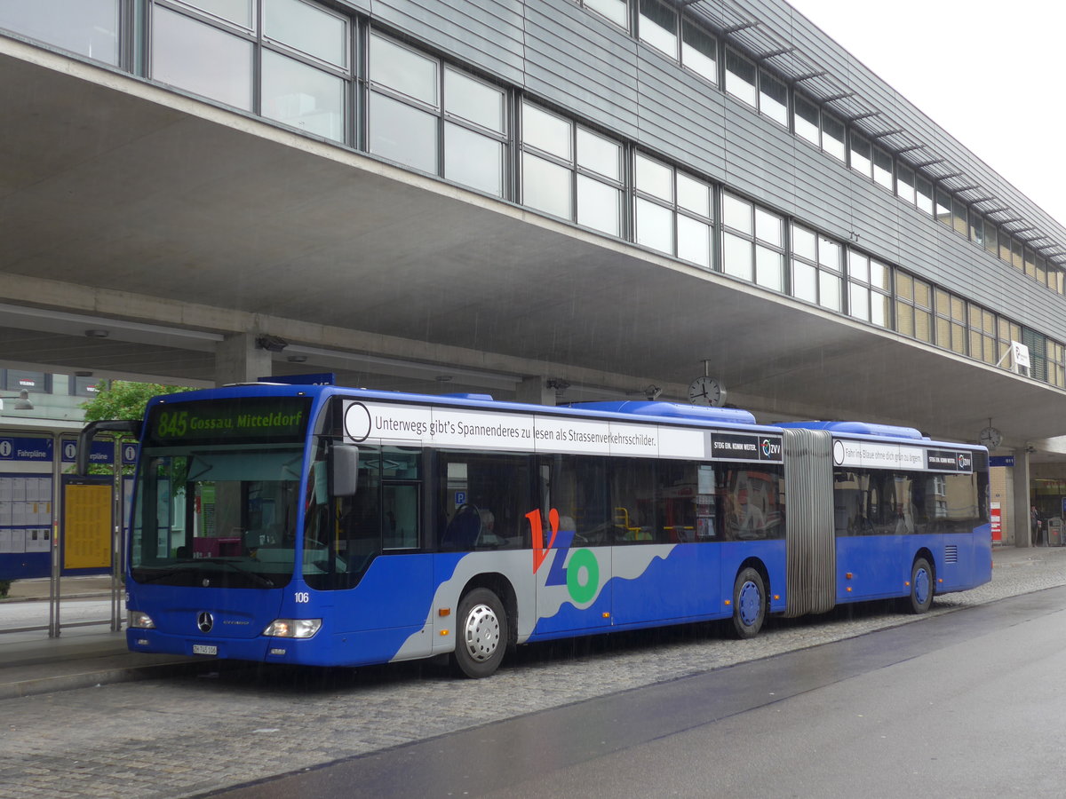 (179'631) - VZO Gr�ningen - Nr. 106/ZH 745'106 - Mercedes am 16. April 2017 beim Bahnhof Uster
