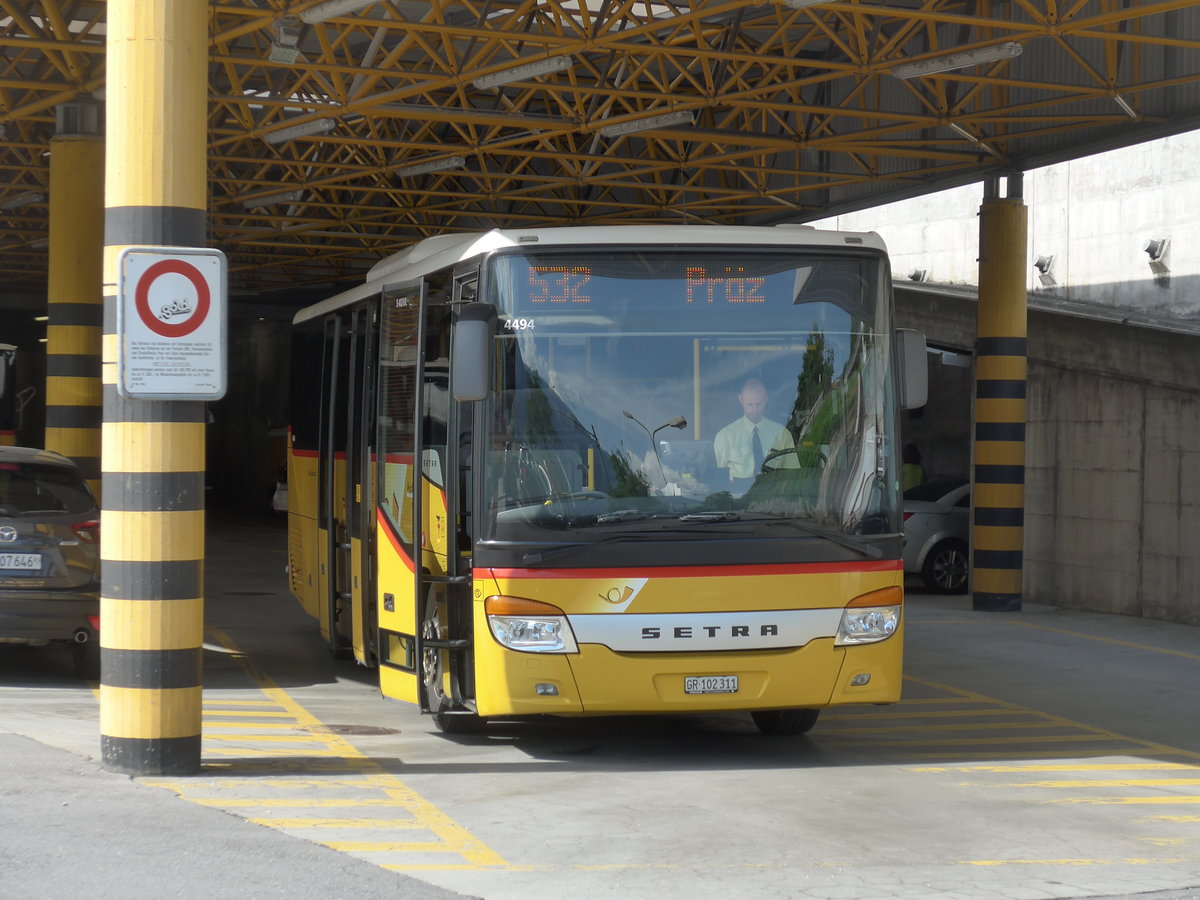 (181'115) - PostAuto Graub�nden - GR 102'311 - Setra am 15. Juni 2017 in Thusis, Postautostation