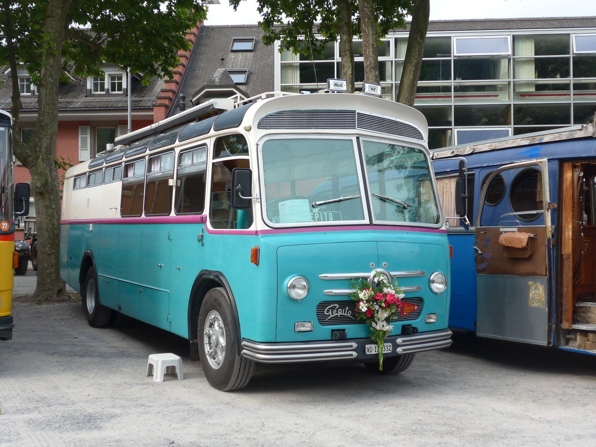 (181'245) - Pittet, Aigle - VD 135'332 - Saurer/Saurer (ex M+79'518; ex P 24'137; ex P 21'737) am 24. Juni 2017 in Aigle, Saurertreffen