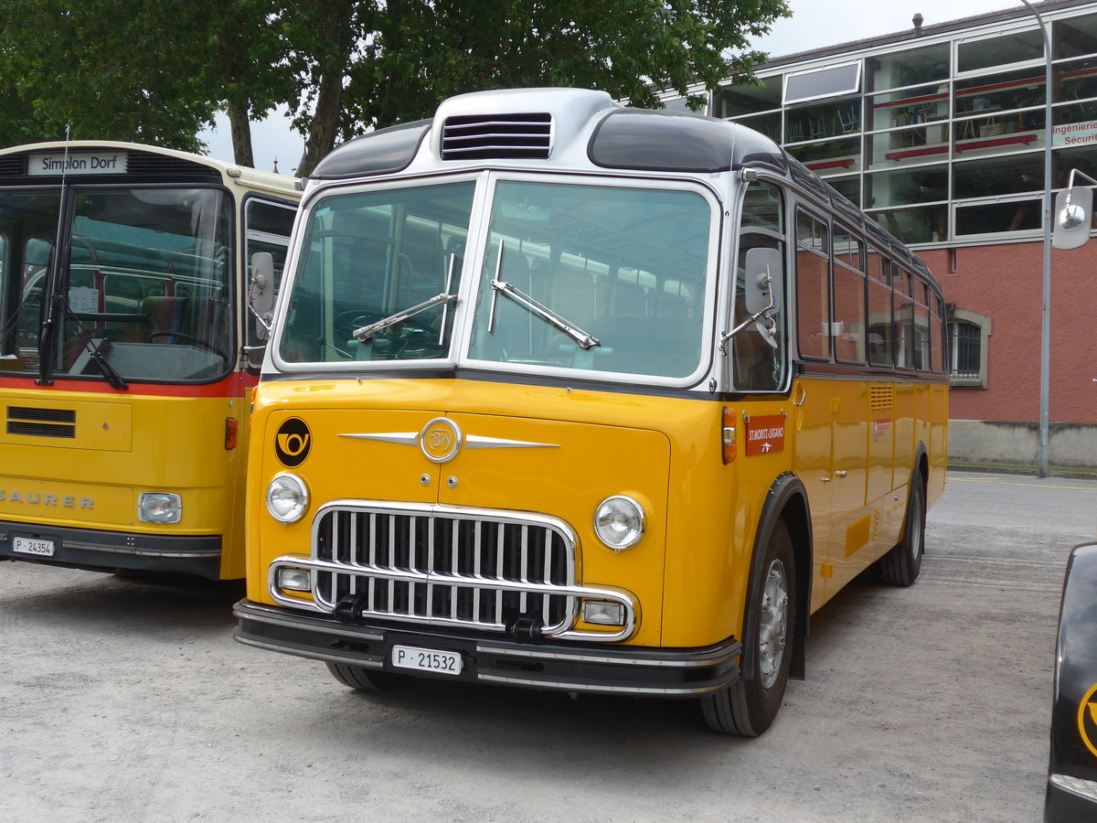 (181'256) - Riviera Carburant Lavage, St-L�gier -  P 21'532  - FBW/Eggli (ex FBW-Club, M�nnedorf; ex Museum f�r Kommunikation, Bern; ex Polizeidirektion, Bern; ex P 24'032) am 24. Juni 2017 in Aigle, Saurertreffen