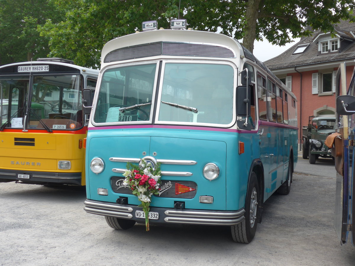 (181'264) - Pittet, Aigle - VD 135'332 - Saurer/Saurer (ex M+79'518; ex P 24'137; ex P 21'737) am 24. Juni 2017 in Aigle, Saurertreffen