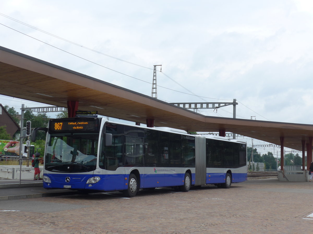 (181'946) - VZO Gr�ningen - Nr. 132/ZH 903'132 - Mercedes am 10. Juli 2017 beim Bahnhof Wetzikon