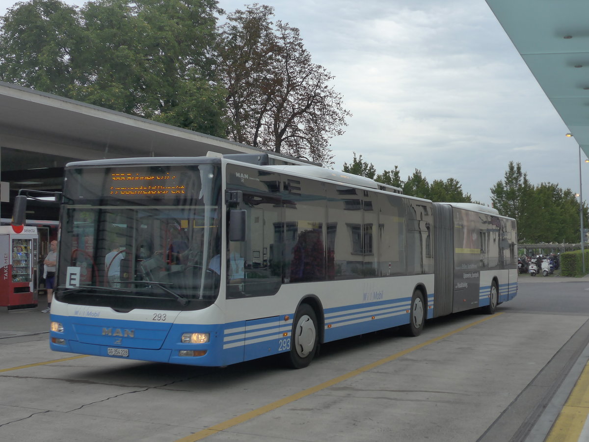 (182'526) - WilMobil, Wil - Nr. 293/SG 354'228 - MAN (ex RTB Altst�tten Nr. 3; ex SBC Chur Nr. 97) am 3. August 2017 beim Bahnhof Frauenfeld