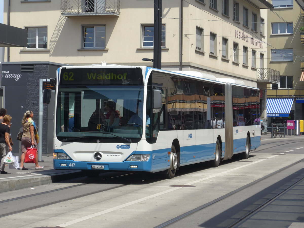 (182'638) - VBZ Z�rich - Nr. 417/ZH 745'417 - Mercedes am 3. August 2017 beim Bahnhof Z�rich-Oerlikon