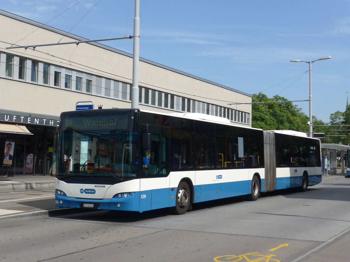 (182'677) - VBZ Z�rich - Nr. 526/ZH 730'526 - Neoplan am 3. August 2017 in Z�rich, Schwamendingerplatz