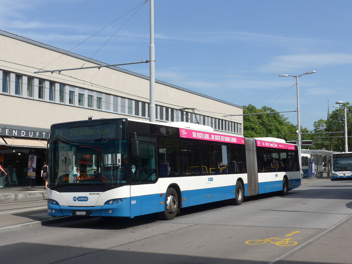 (182'679) - VBZ Z�rich - Nr. 524/ZH 726'524 - Neoplan am 4. August 2017 in Z�rich, Schwamendingerplatz