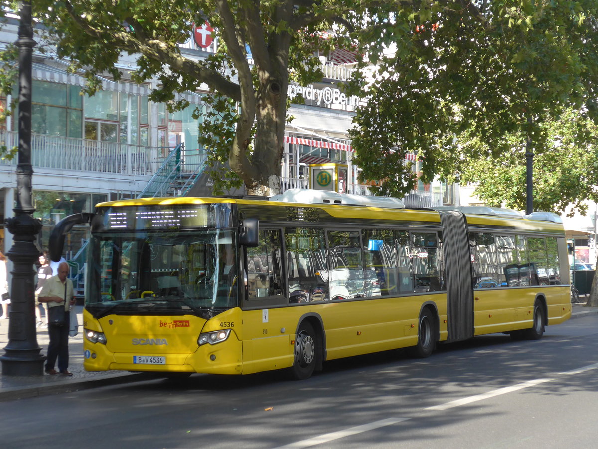 (183'235) - BVG Berlin - Nr. 4536/B-V 4536 - Scania am 9. August 2017 in Berlin, Kurf�rstendamm