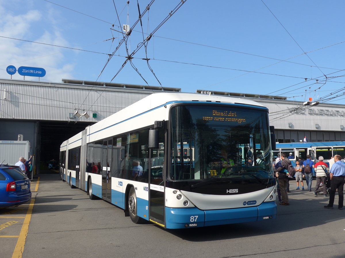 (183'683) - VBZ Z�rich - Nr. 87 - Hess/Hess Doppelgelenktrolleybus am 20. August 2017 in Z�rich, Garage Hardau
