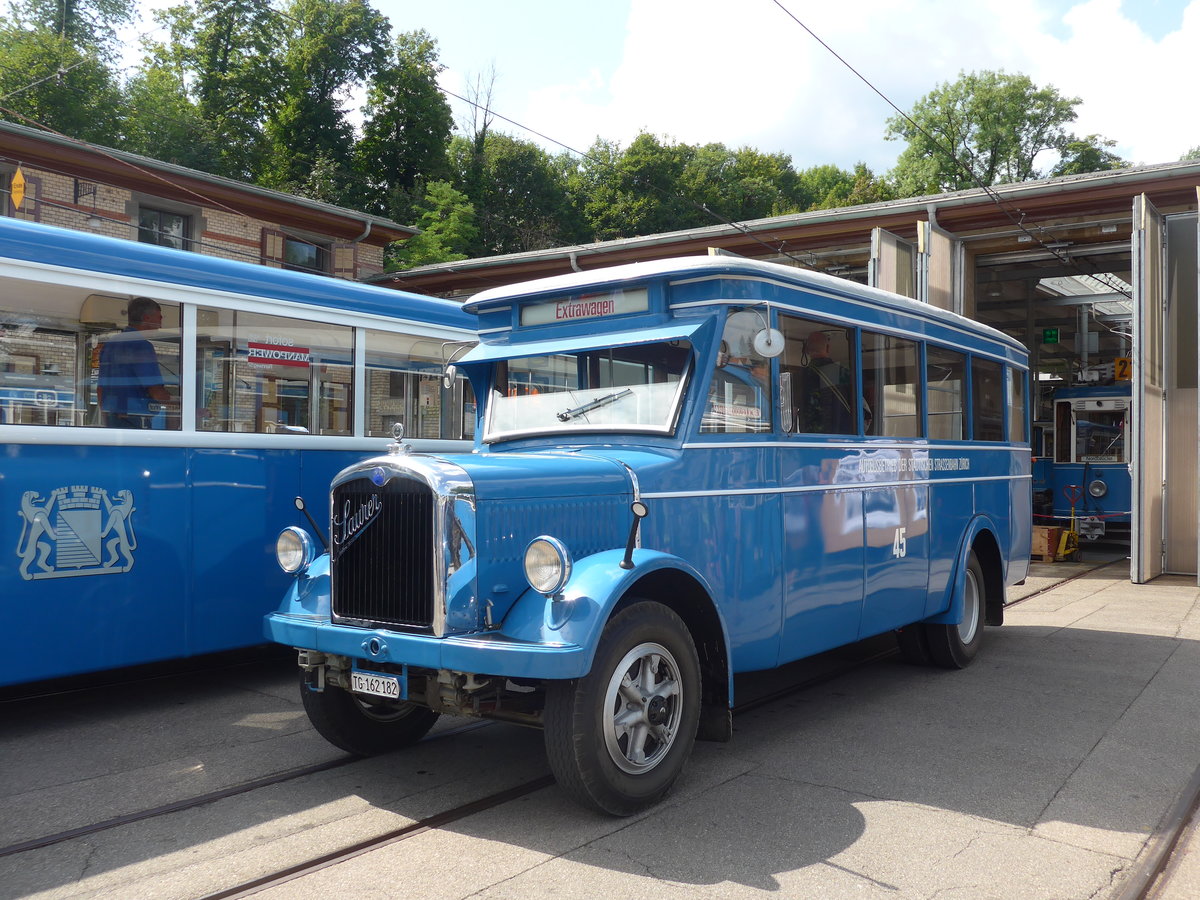 (183'732) - Oldtimer Club Saurer, Arbon - Nr. 45/TG 162'182 - Saurer/T�scher (ex VBZ Z�rich Nr. 45; ex Firma in Spreitenbach; ex VBZ Z�rich Nr. 245; ex VBZ Z�rich Nr. 45) am 20. August 2017 in Z�rich, Burgwies
