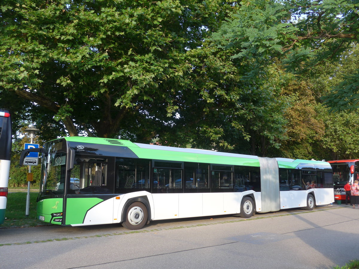 (183'854) - Weiss, Rottenburg - T�-W 329 - Solaris am 22. August 2017 in Herrenberg, Carparkplatz
