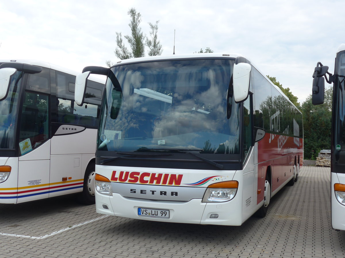 (183'882) - Luschin, Bad D�rrheim - VS-LU 99 - Setra am 23. August 2017 in Bad D�rrheim, Garage