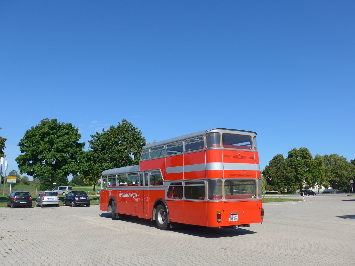 (183'895) - Radlmeier, Ergoldsbach - LA-RD 123H - FBW/Vetter-R&J Anderthalbdecker (ex FRAM Drachten/NL Nr. 20; ex Wespe, Altst�tten; ex AFA Adelboden Nr. 4) am 23. August 2017 in Bad D�rrheim, Garage Luschin