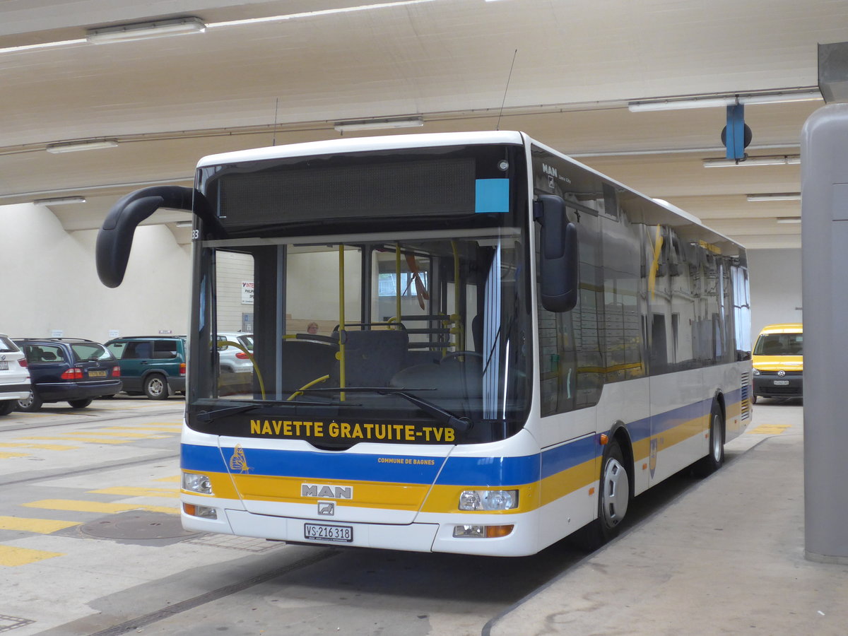 (184'035) - TMR Martigny - Nr. 111/VS 216'318 - MAN/G�ppel am 24. August 2017 in Verbier, Postautostation