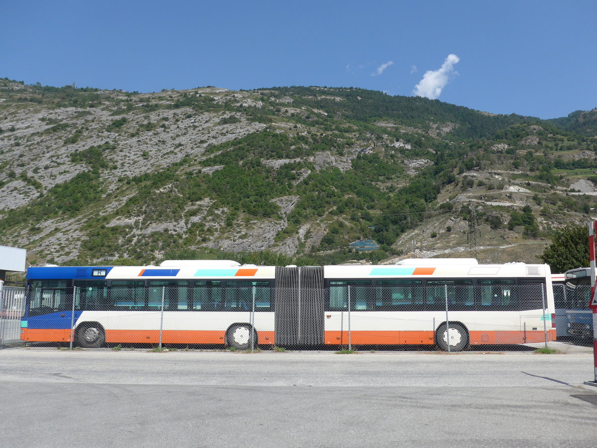 (184'204) - Ruffiner, Turtmann - Volvo (ex Globe-Limo, Gen�ve Nr. 354; ex TPG Gen�ve Nr. 354) am 25. August 2017 in Turtmann, Garage