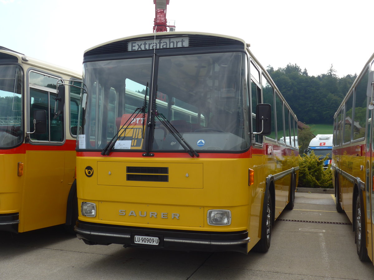 (184'331) - Amstein, Willisau - LU 90'909 U - Saurer/T�scher (ex Allemann, Niederbipp; ex Semadeni, Poschiavo; ex Kasper, Poschiavo; ex PostAuto Graub�nden; ex P 24'285) am 26. August 2017 in Oberkirch, CAMPUS Sursee
