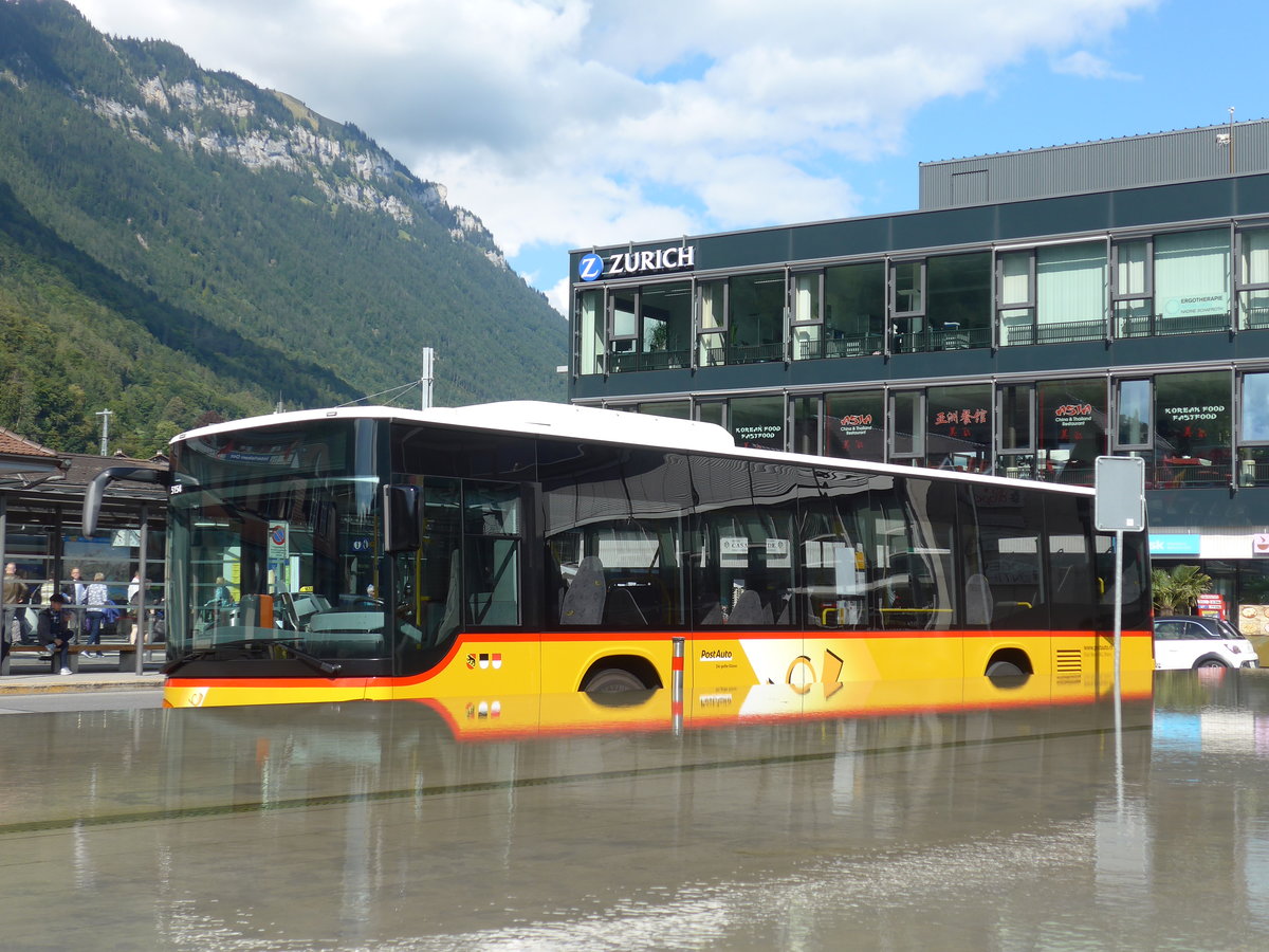 (184'618) - Fl�ck, Brienz - Nr. 0/BE 13'878 - Setra am 3. September 2017 beim Bahnhof Interlaken Ost