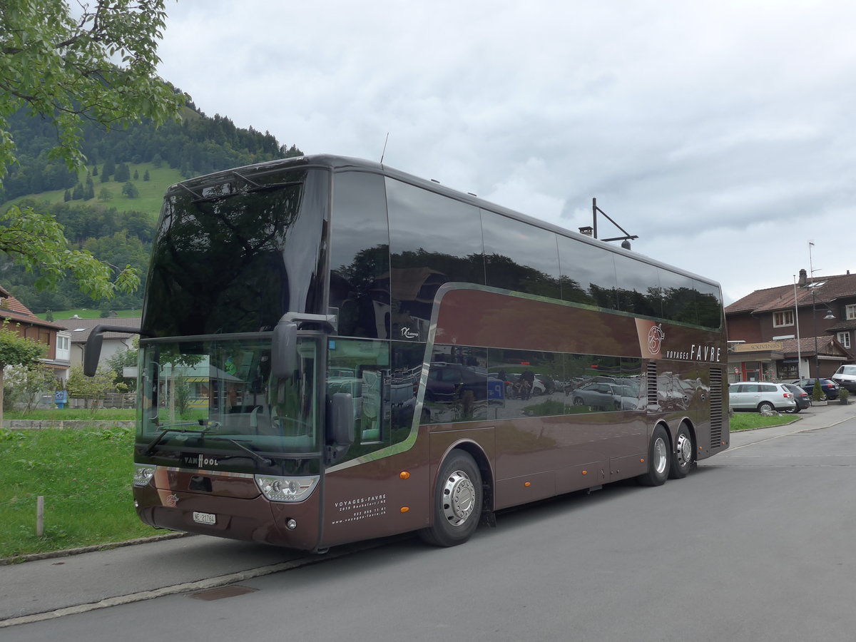 (184'743) - Favre, Rochefort - NE 21'764 - Van Hool am 10. September 2017 in Fl�eli-Ranft, Dorf
