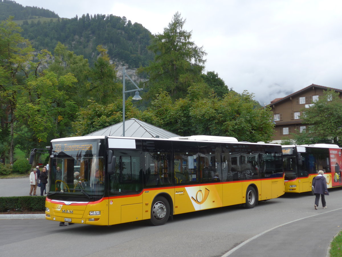 (184'752) - Dillier, Sarnen - Nr. 1/OW 10'601 - MAN am 10. September 2017 in Fl�eli-Ranft, Dorf