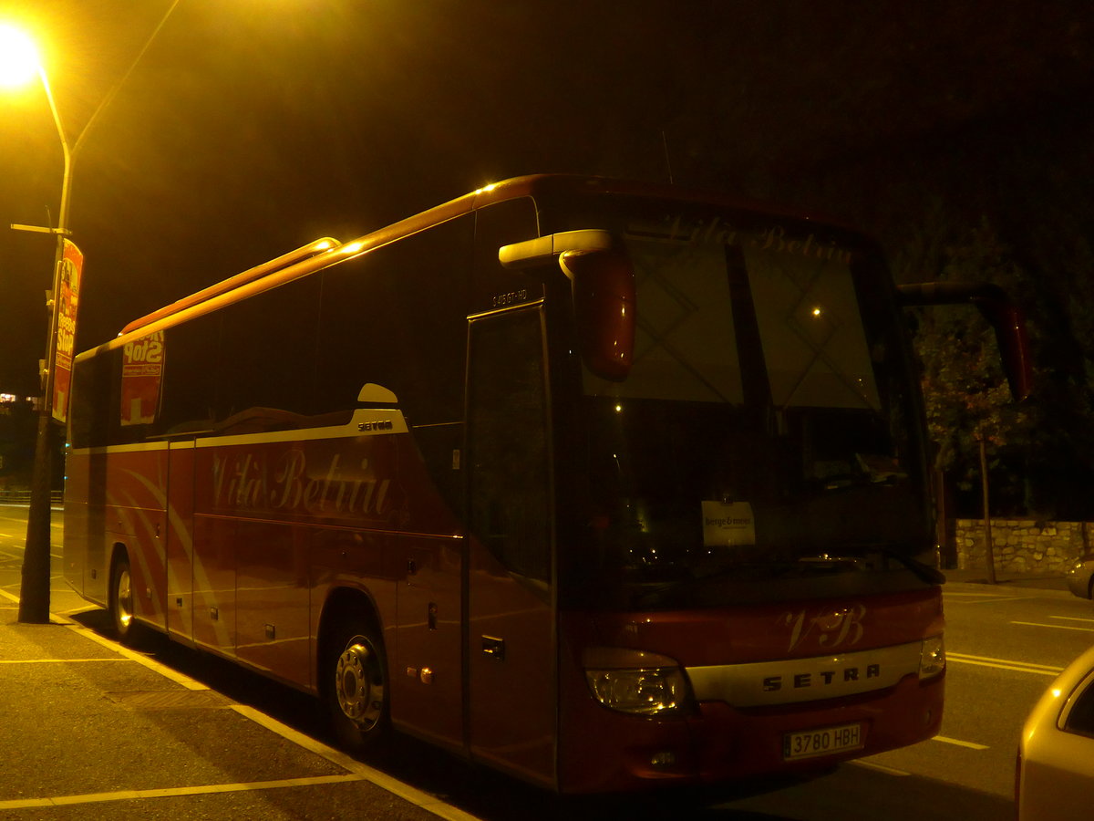 (185'284) - Aus Spanien: Vil� Betriu, Organy� - 3780 HBH - Setra am 26. September 2017 in La Massana