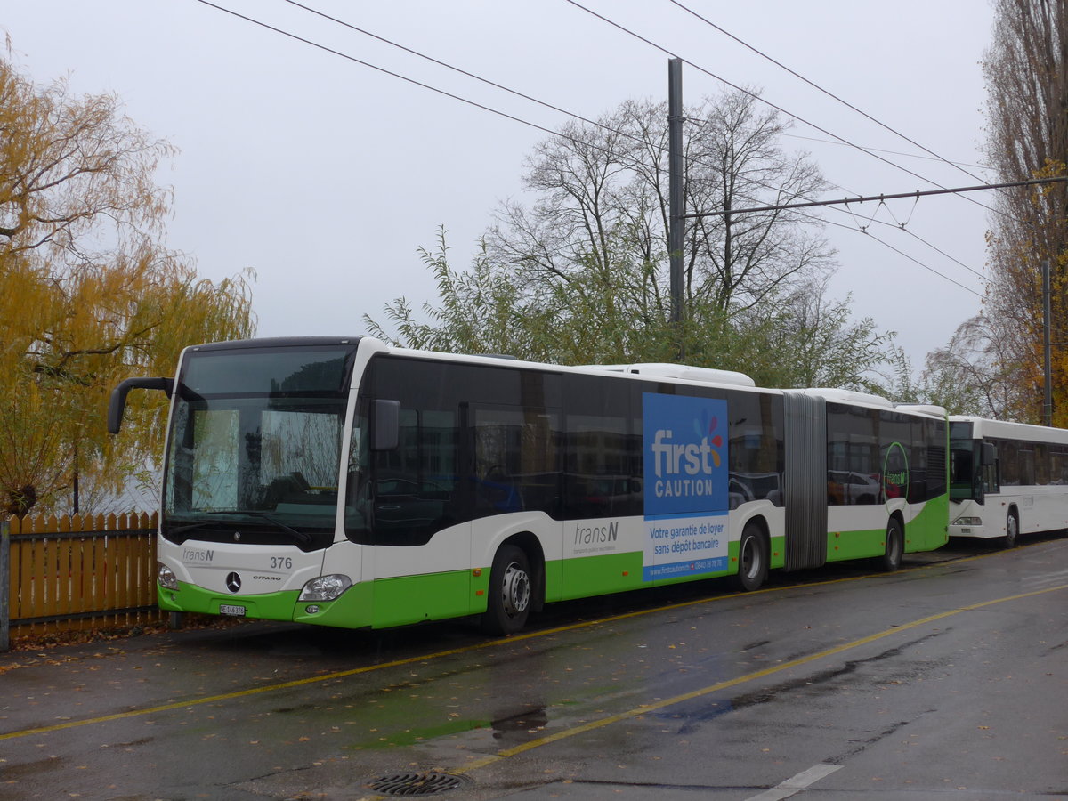 (186'584) - transN, La Chaux-de-Fonds - Nr. 376/NE 146'376 - Mercedes am 25. November 2017 in Neuch�tel, D�p�t