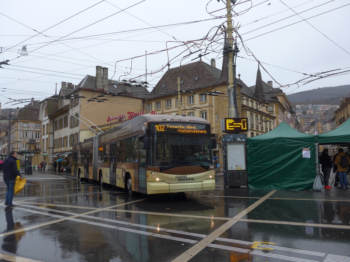 (186'594) - transN, La Chaux-de-Fonds - Nr. 148 - Hess/Hess Gelenktrolleybus (ex TN Neuch�tel Nr. 148) am 25. November 2017 in Neuch�tel, Place Pury