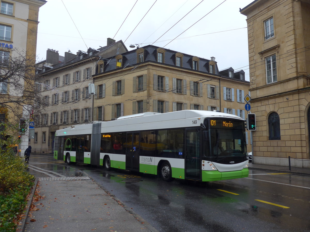 (186'610) - transN, La Chaux-de-Fonds - Nr. 146 - Hess/Hess Gelenktrolleybus (ex TN Neuch�tel Nr. 146) am 25. November 2017 in Neuch�tel, Place Pury